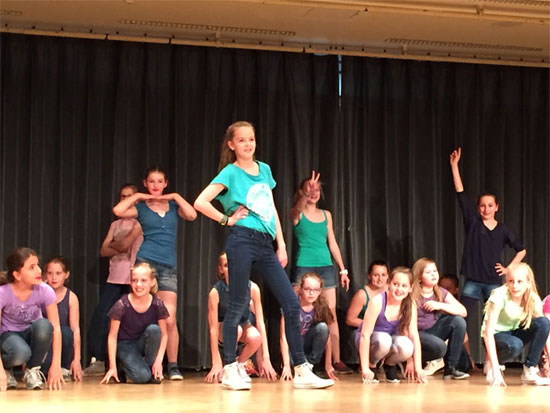 2015-Kennenlerntag-Tanzgruppe-1